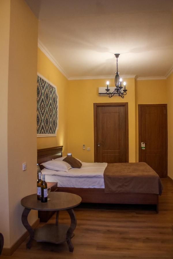 Zharuma Caravan Tiflis Exterior foto